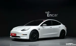 Tesla Model 3 Standard Range Plue RWD 2020