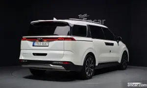 Kia Canival Gasoline 9-Seater Signature 2023