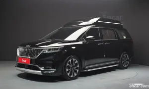 Kia Canival Signature 9-Seater Hi-Limousine 2021