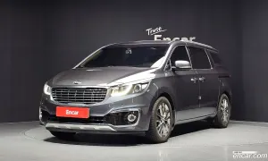 Kia Canival 9-seater Prestige 2017