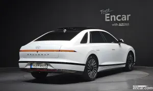 Hyundai Grandeur Calligraphy 2023