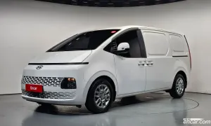 Hyundai Staria Modern Cargo 3-Seater 2021