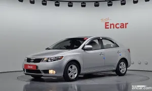 Kia Porte Standard 1.6 GDI Luxury 2011