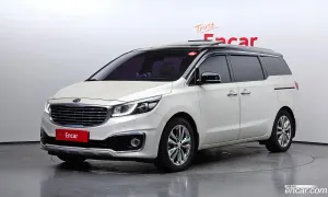 Kia Canival 9-seater Prestige 2017