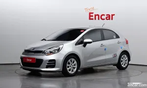 Kia Pride Trendy 5DR 1.4 MPI 2015