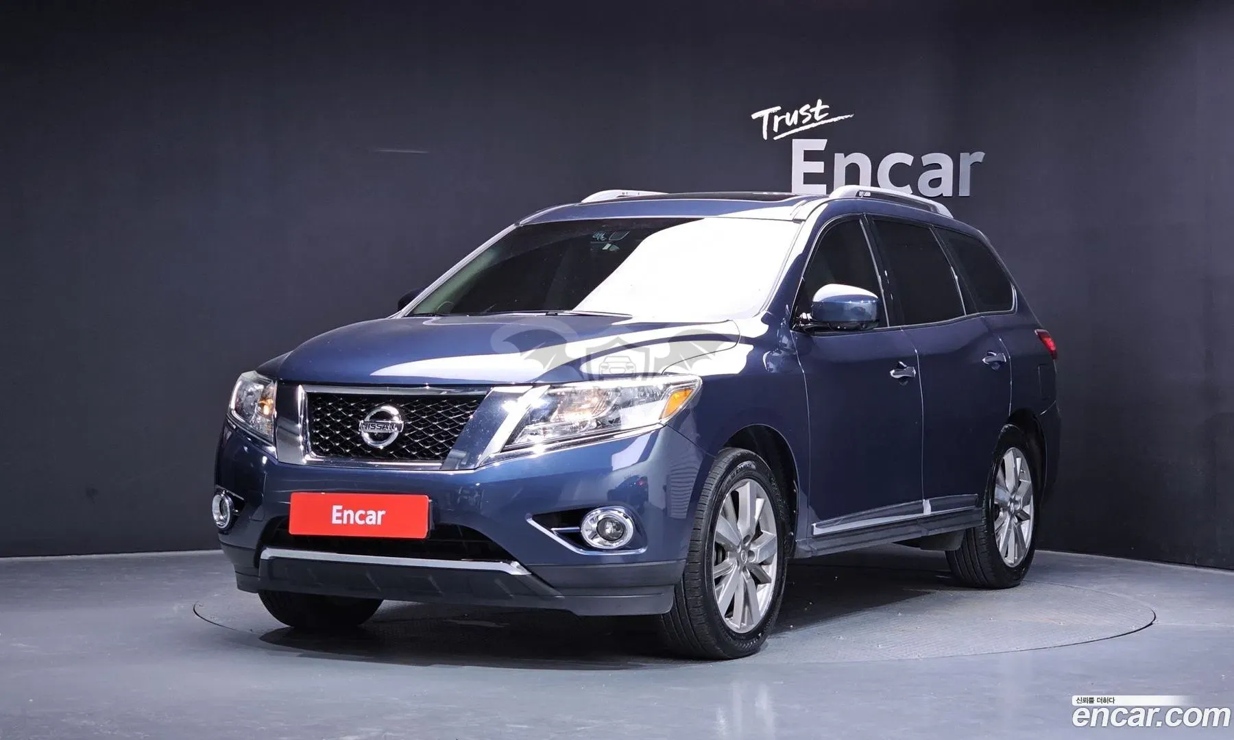 Nissan Pathfinder 3.5 4WD 2015