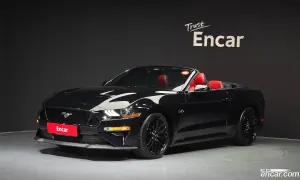 Ford Mustang GT Convertible 2021