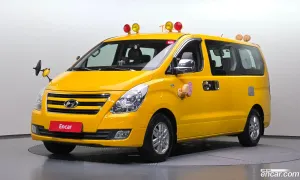 Hyundai Starex Guard car of children 2016