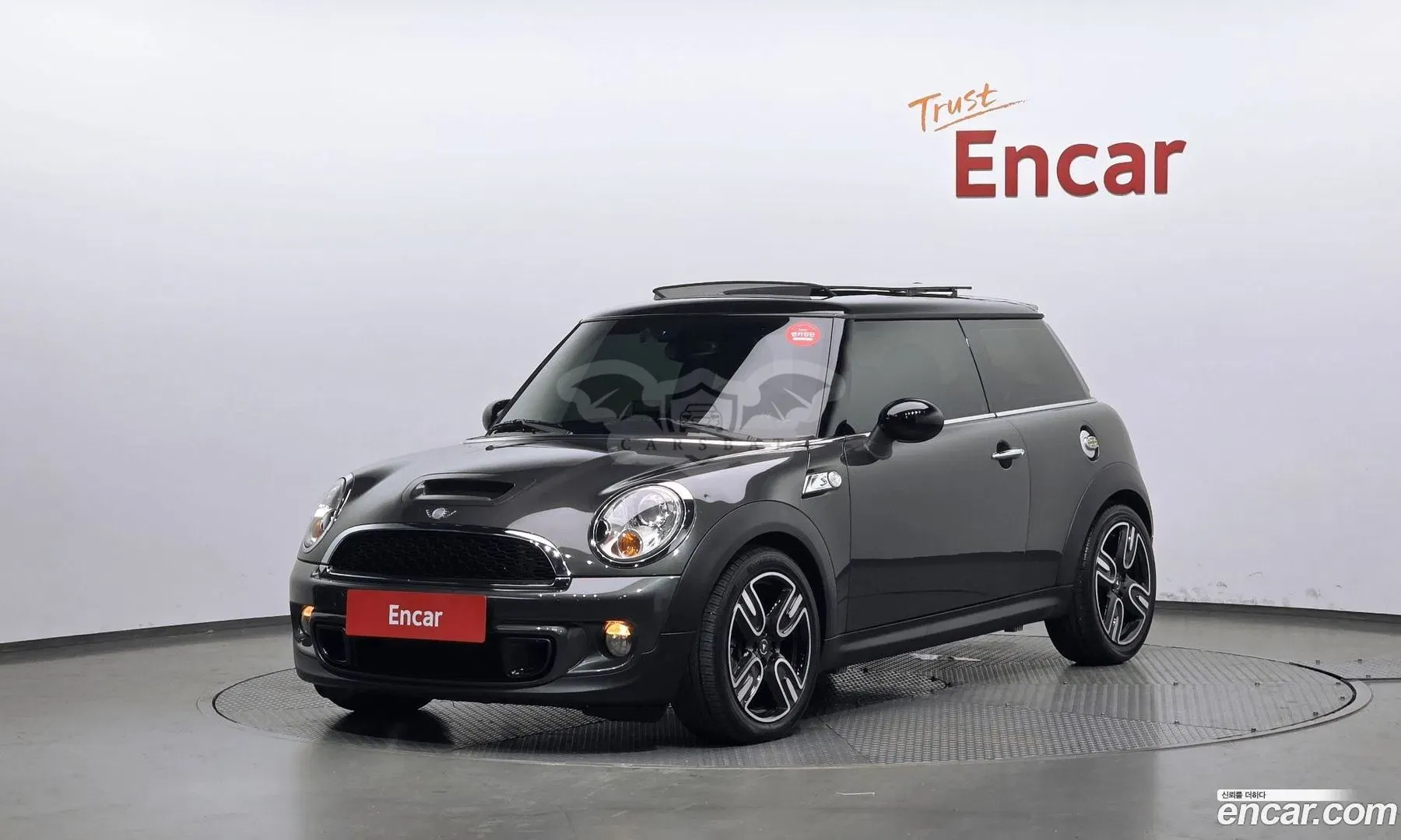 Mini Cooper Second Generation Standard 2012