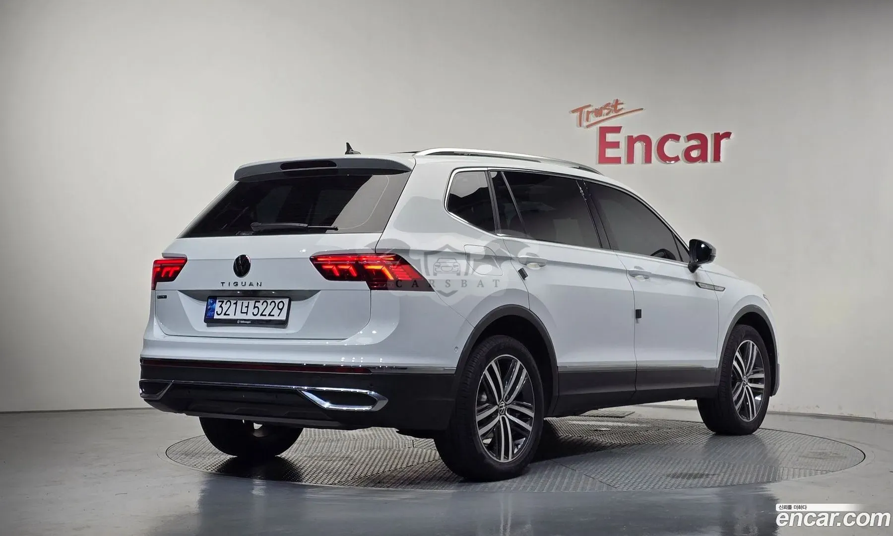 Volkswagen Tiguan 2.0 TSI Prestige 2023