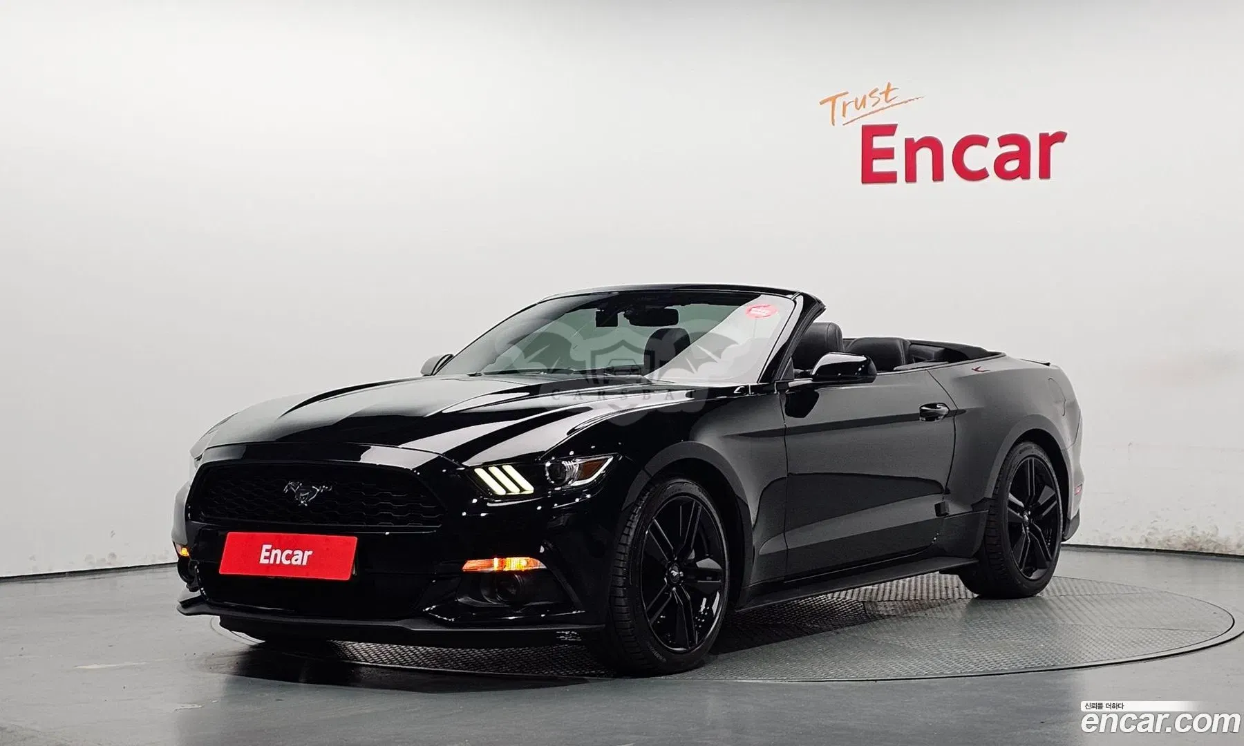 Ford Mustang Convertible 2017