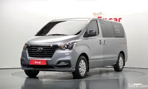 Hyundai Starex Smart Van 5-Seater 2018