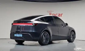 Tesla Model y RWD 2025