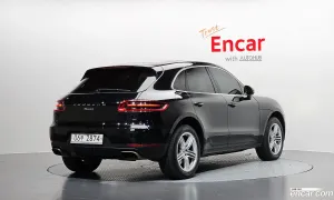 Porsche Macan 95B 2.0 2018