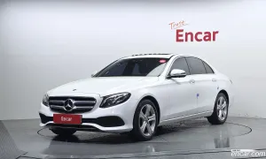 Mercedes-benz E-class E300 4MATIC Avnatgarde 2017