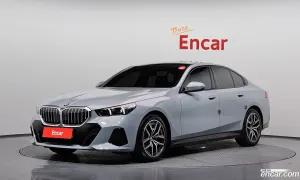Bmw 5-series 520i M Sport 2024