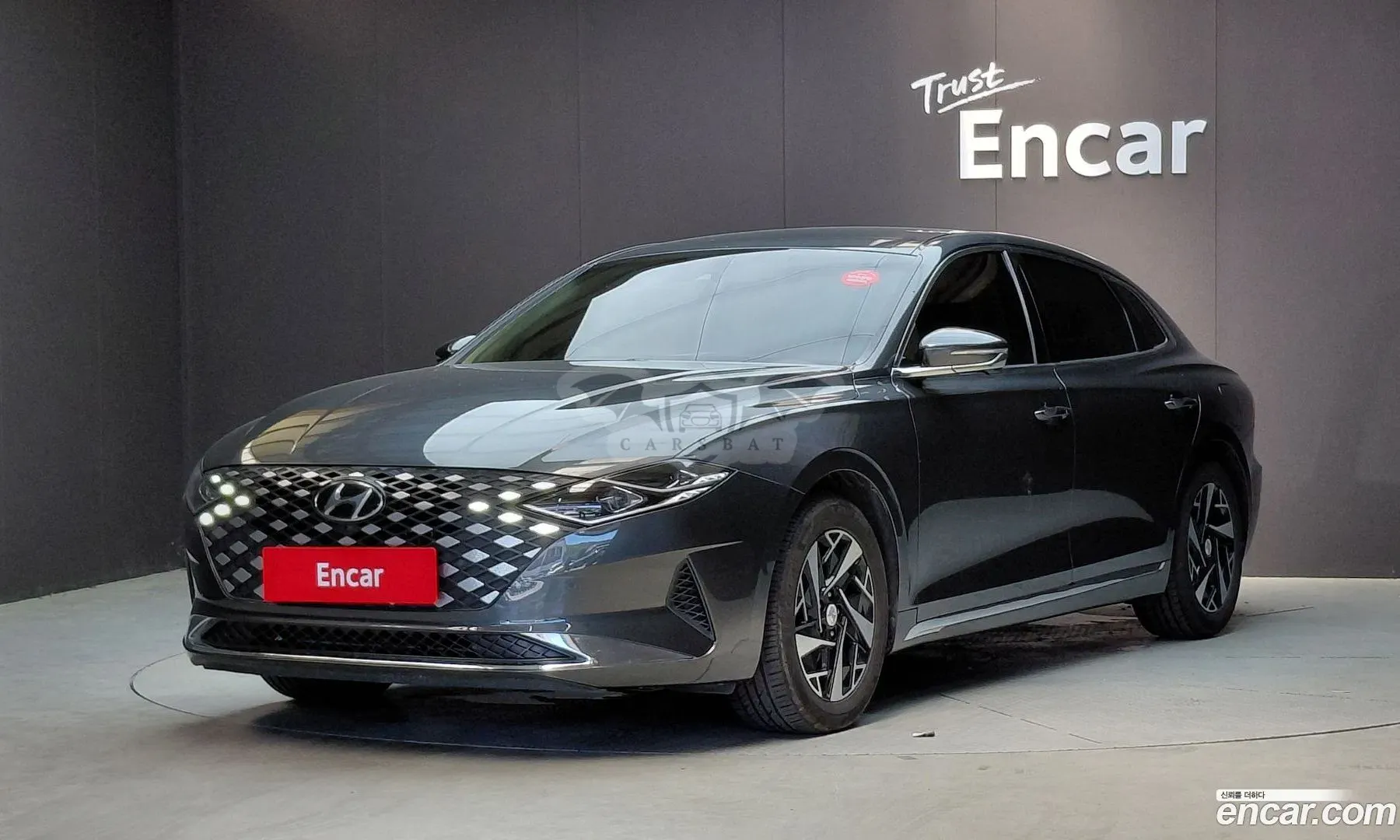 Hyundai Grandeur Premium 2022