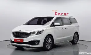 Kia Canival 9-seater Luxury 2016
