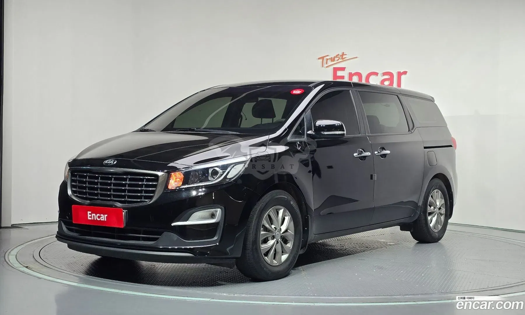 Kia Canival 11-Seater Deluxe 2020