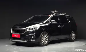 Kia Canival 9-Seater Prstige 2020