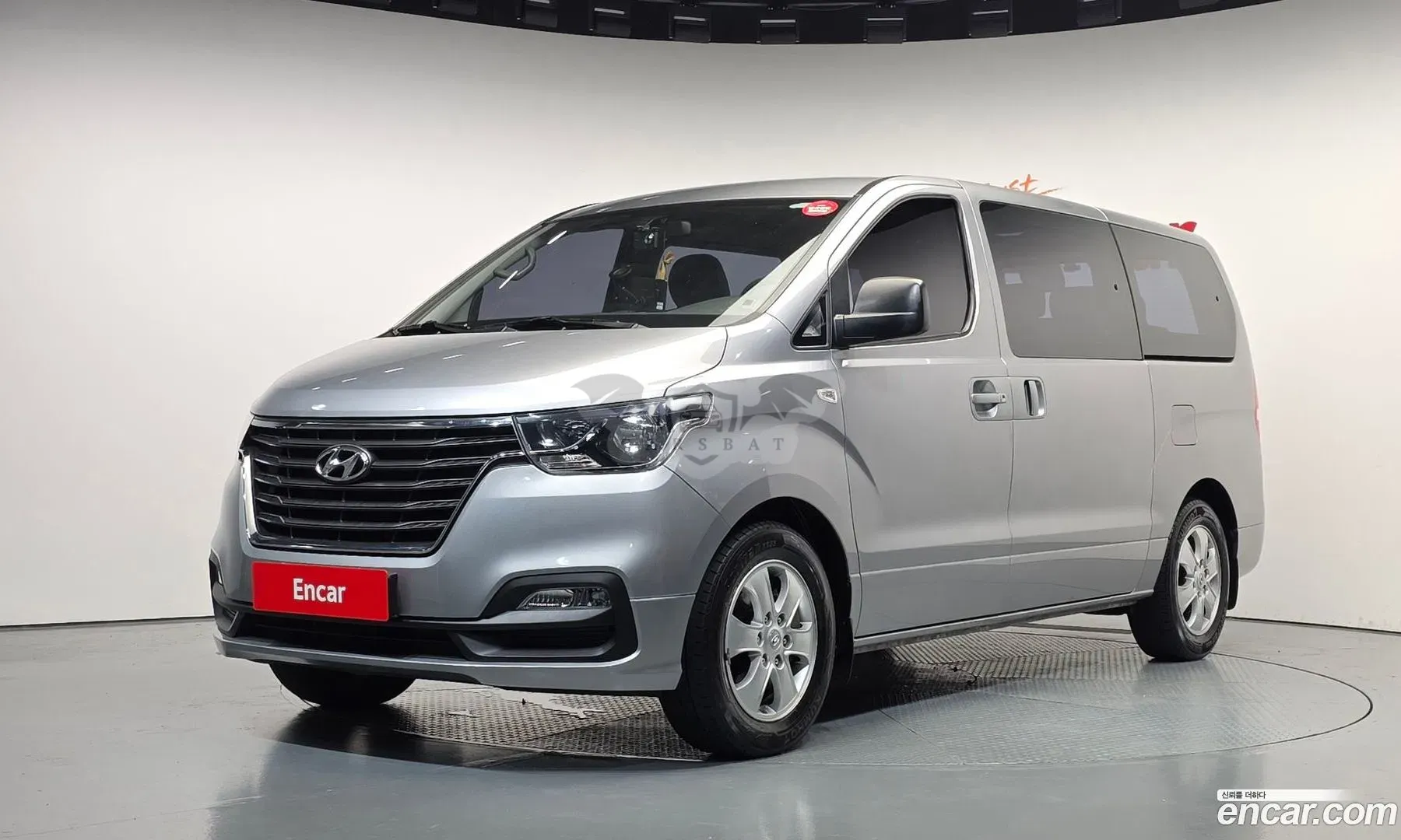Hyundai Starex Style Wagon 12-Seater 2018