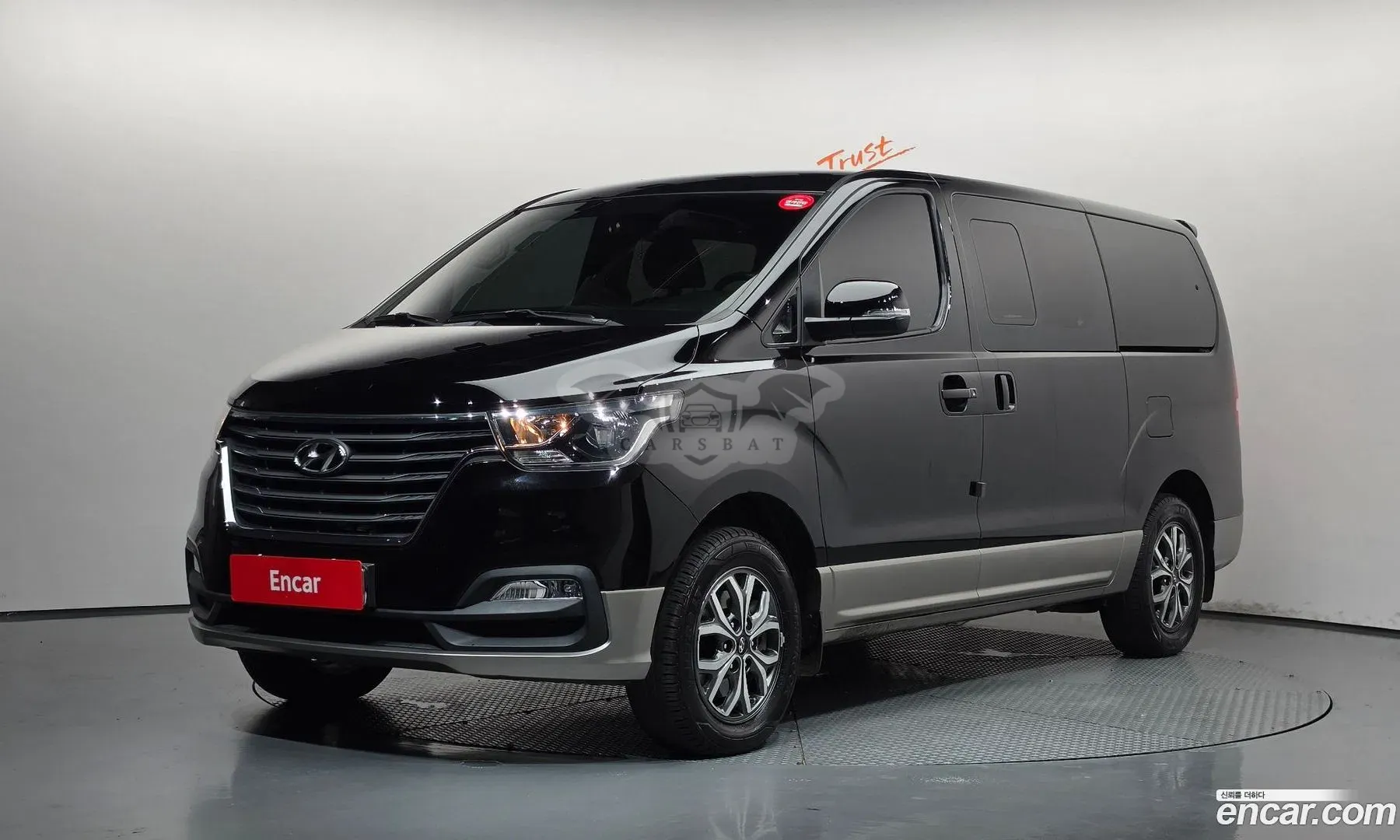 Hyundai Starex Premium Special 4WD Urban 9-Seater 2018