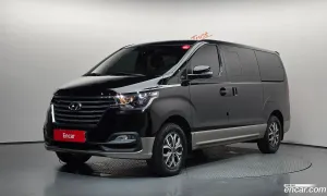 Hyundai Starex Premium Special 4WD Urban 9-Seater 2018