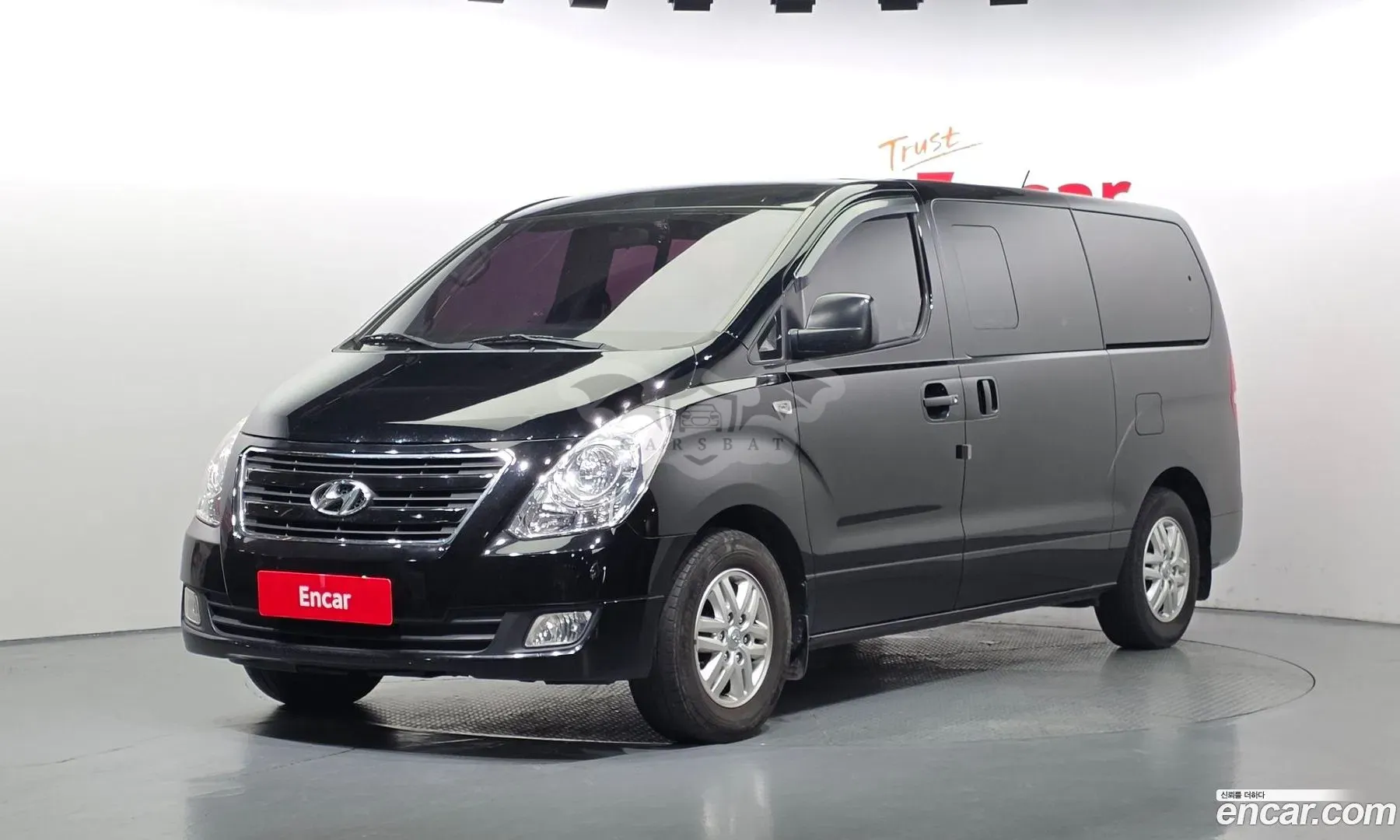 Hyundai Starex Smart 12-Seater Wagon 2016