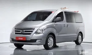 Hyundai Starex Modern 5-Seater VAN 2017