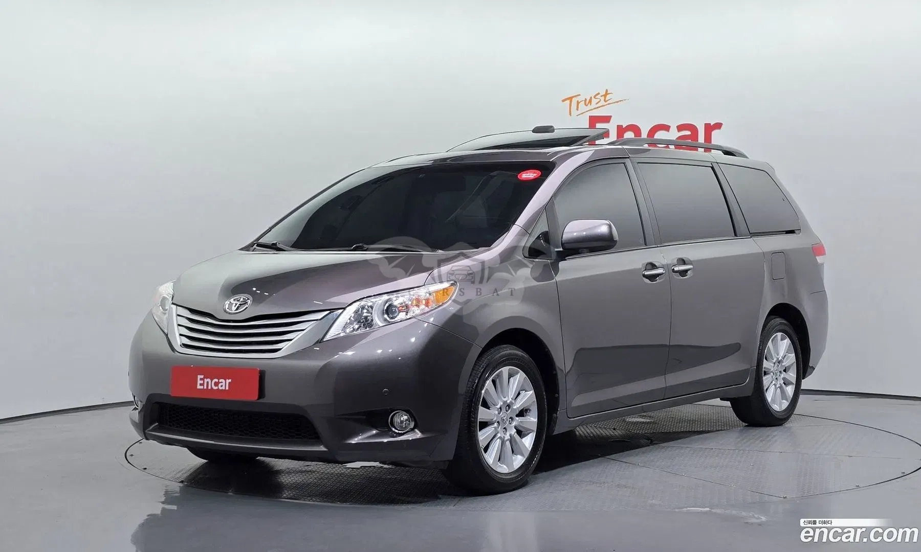 Toyota Sienna 3.5 AWD 2013