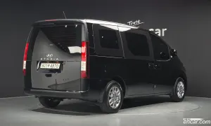 Hyundai Staria Modern Cargo 3-Seater 2023