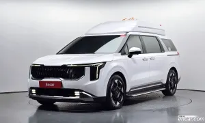 Kia Canival Signature Gasoline 7-Seater Hi Limousine 2024