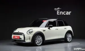 Mini Cooper 3rd 5-Door Classic Plus 2022