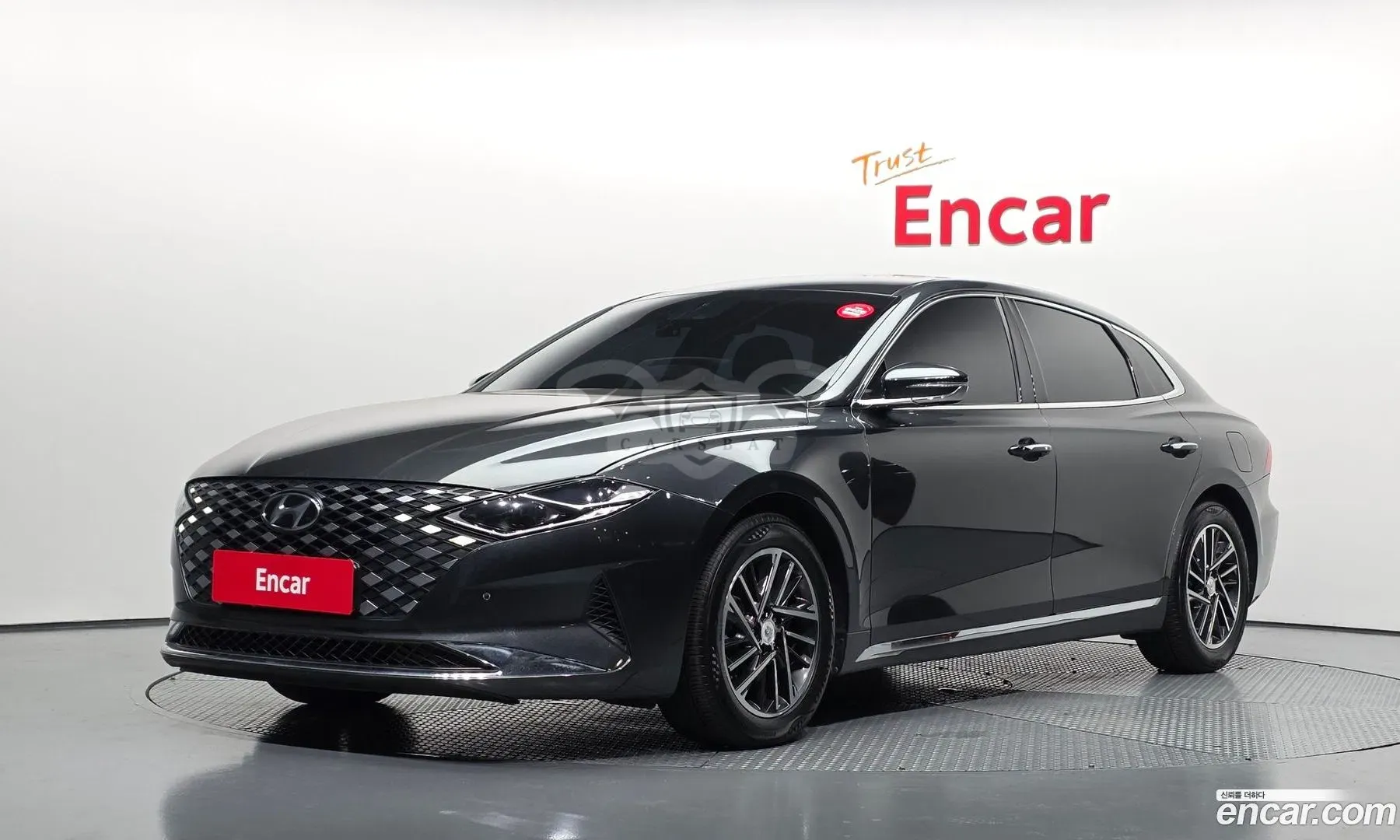 Hyundai Grandeur Premium 3.0 LPi Rent Car 2020