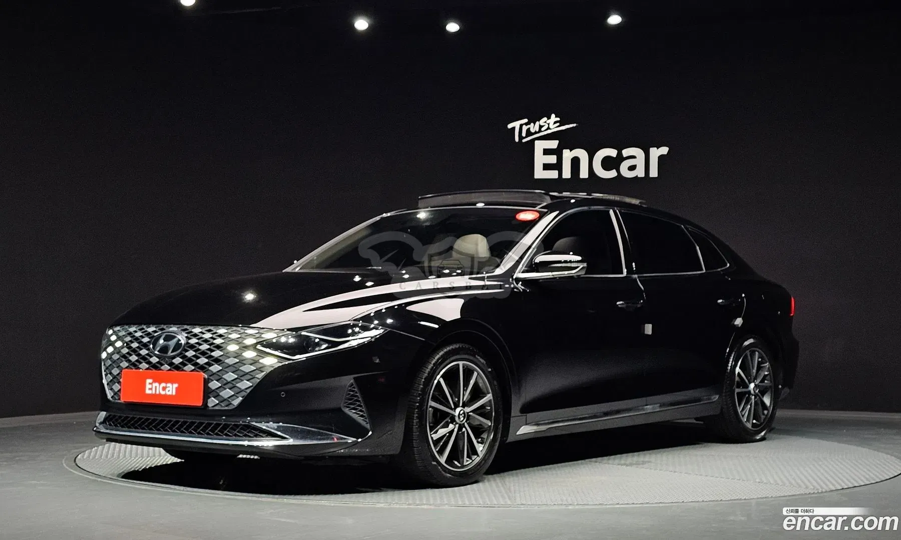 Hyundai Grandeur Le Blanc 2.5 2022