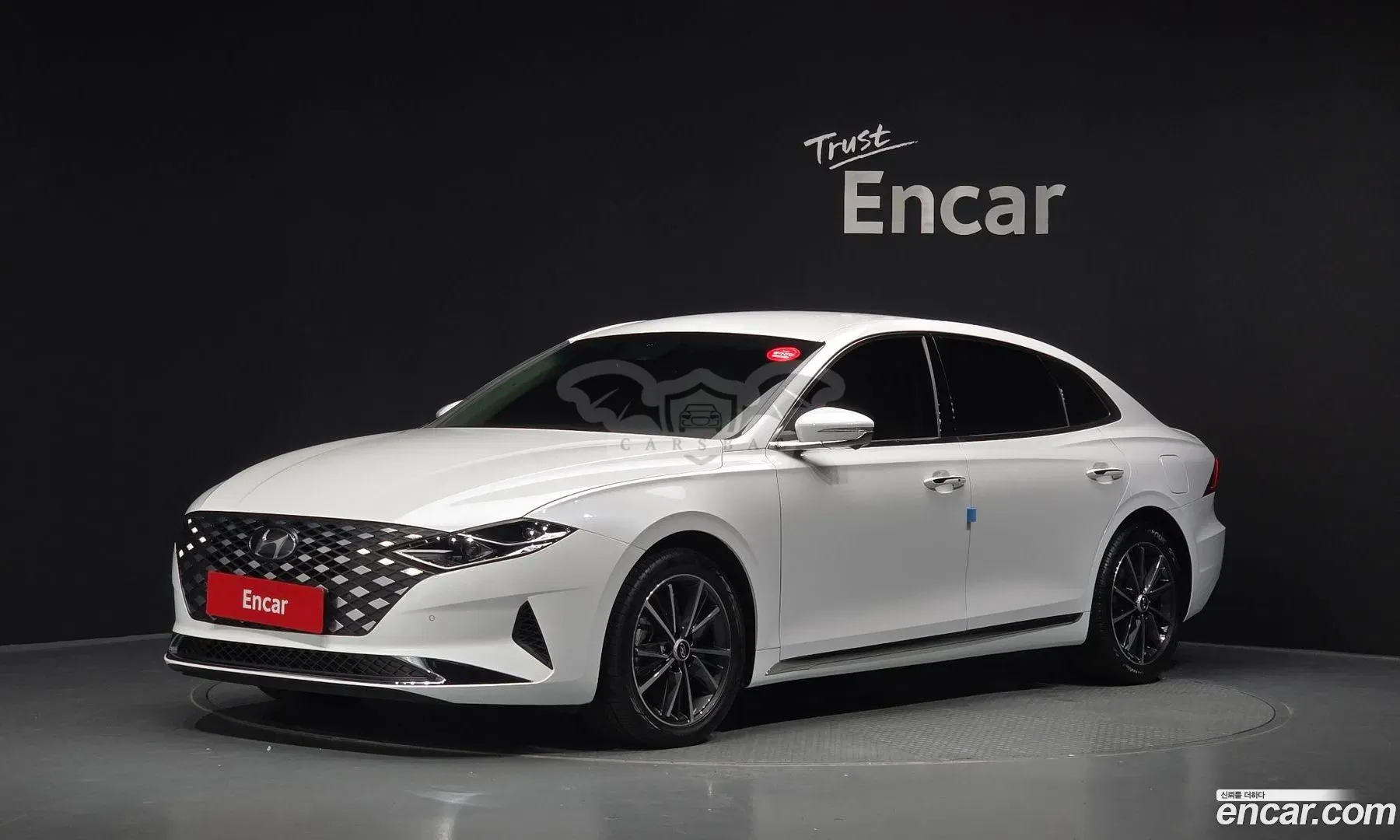 Hyundai Grandeur Le Blanc 2.5 2022