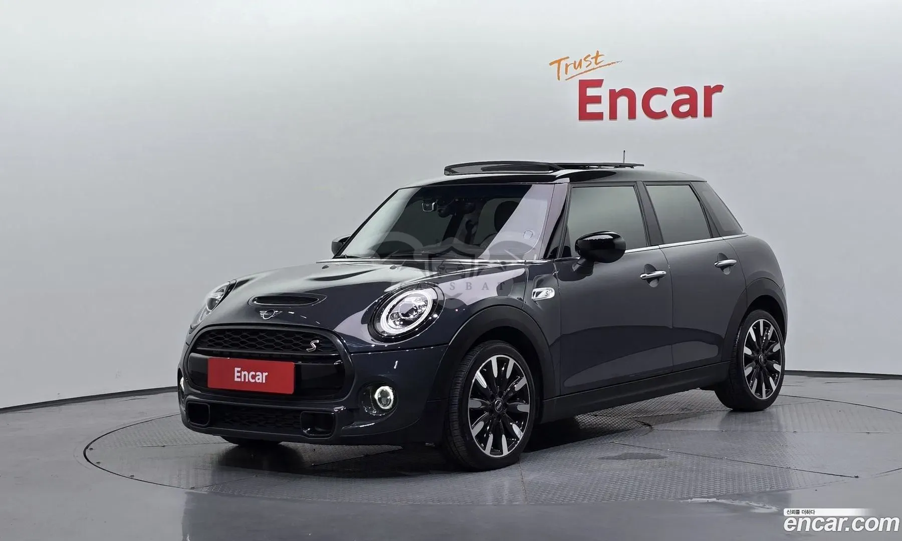Mini Cooper 3rd 5Door HIGH 2021