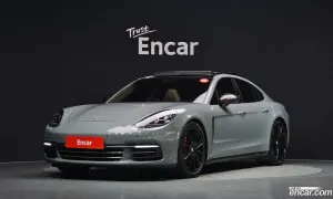 Porsche Panamera 3.0 AWD 2018