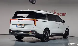 Kia Canival Gasoline 9-Seater Signature 2024
