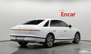 Hyundai Grandeur Premium 2023