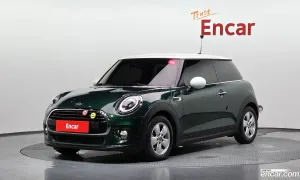 Mini Cooper Third Generation Standard 2019