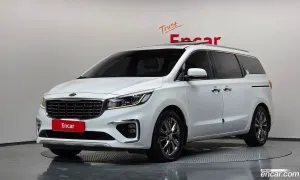 Kia Canival 9-Seater Noblesse 2018
