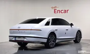 Hyundai Grandeur Premium 2,5 Gasoline 2WD 2023