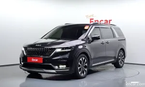 Kia Canival 9-Seater Noblesse 2023