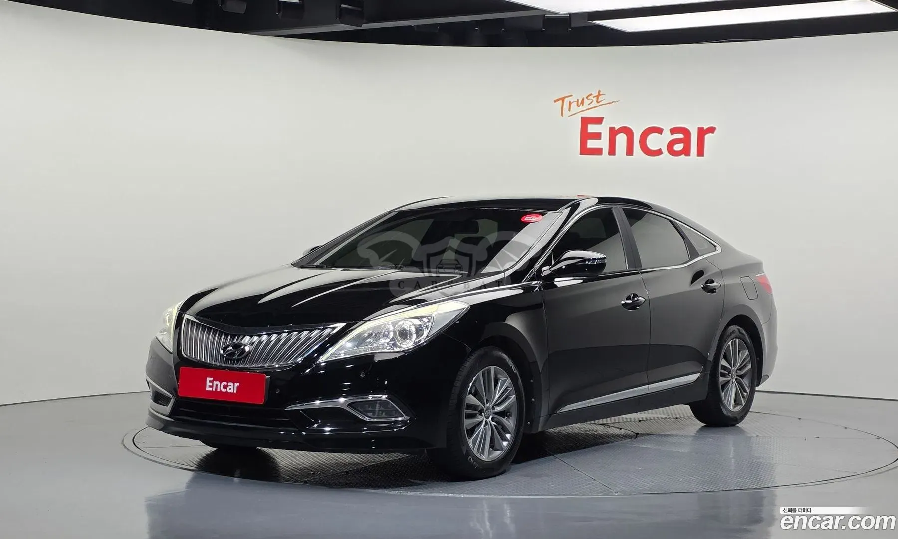 Hyundai Grandeur HG240 Modern Collection 2016
