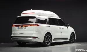 Kia Canival Signature Gasoline 7-Seater Hi-Limousine 2023