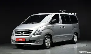 Hyundai Starex Smart 12-Seater Wagon 2017