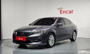 Honda Accord 9th 2.4 2015