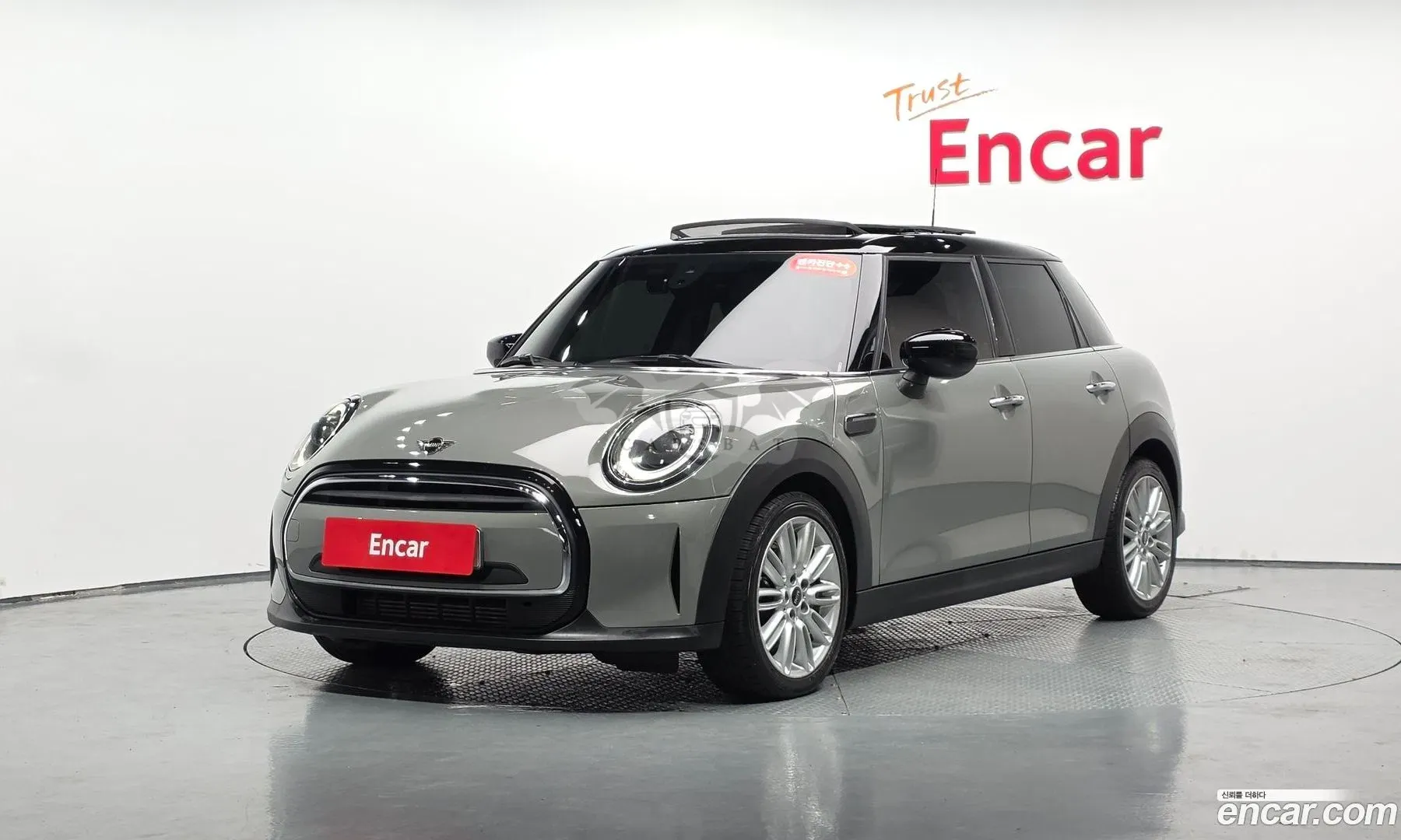 Mini Cooper 3rd 5-Door Classic Plus 2021