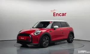 Mini Cooper Third Generation 5Door Classic 2022